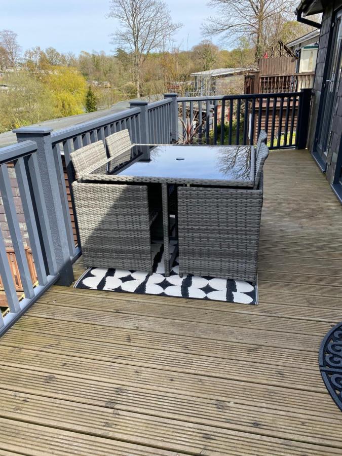 Snowdon Lodge - Glan Gwna Holiday Park Caernarfon - Luxury Family Lodge Esterno foto
